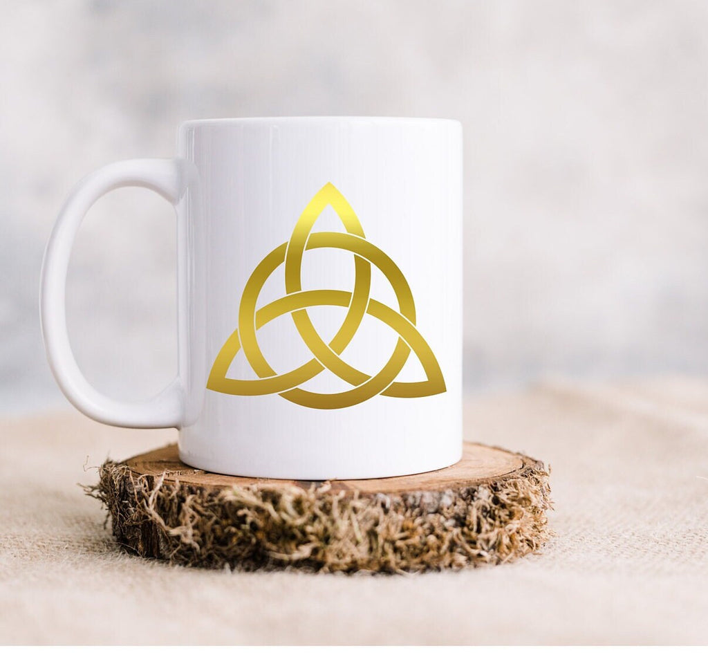 Triquetra Vinyl Decal: Celtic Wiccan Symbol for Car, Laptop