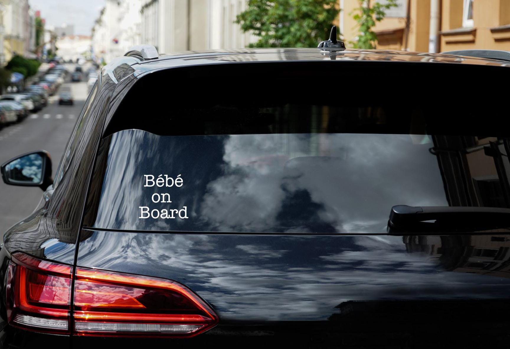 Bébé On Board Vinyl Decal: Car/Truck New Baby Announcement